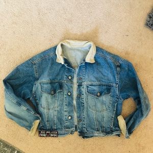 *SOLD* Blue System Vintage Jean Jacket Tan Collar